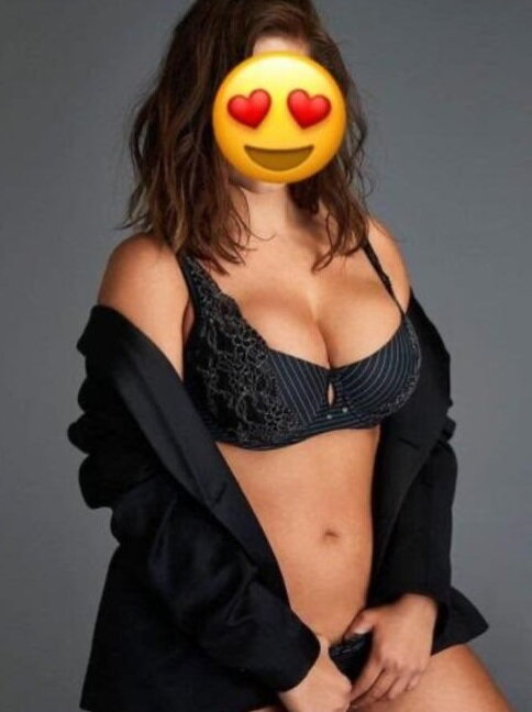 Eve Gelen İstanbul Escort Leman