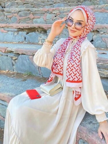 Sekste türban takan bayan